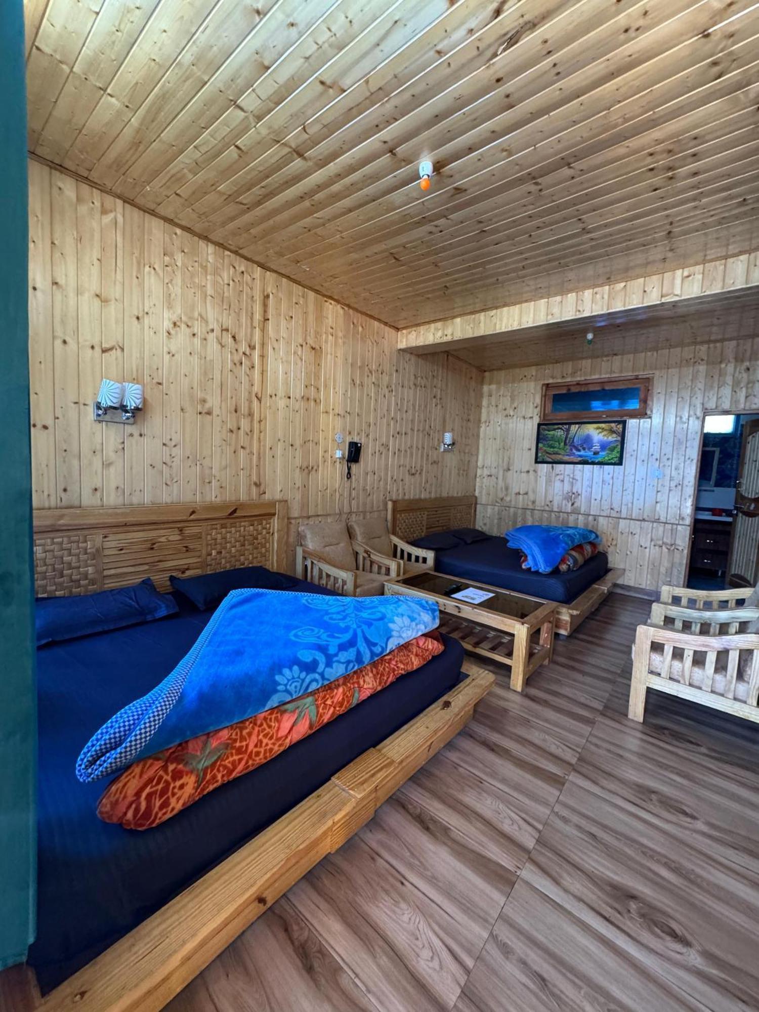 Hotel 19 Tosh Eksteriør bilde